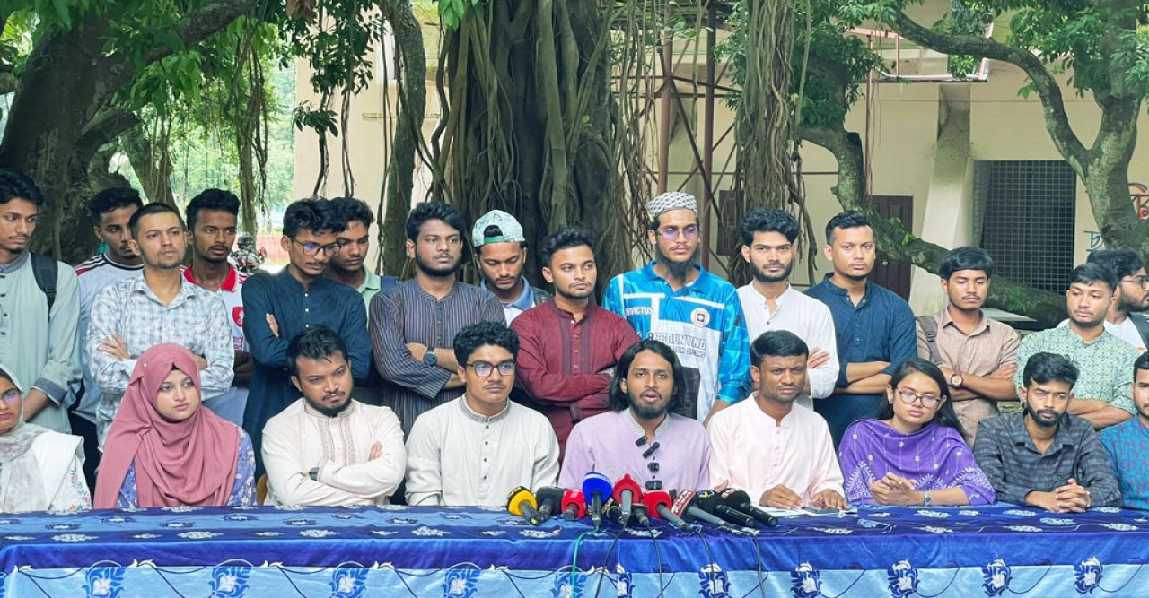 রাকসু নির্বাচনে আধিপত্যবিরোধী ঐক্য প্যানেল ঘোষণা